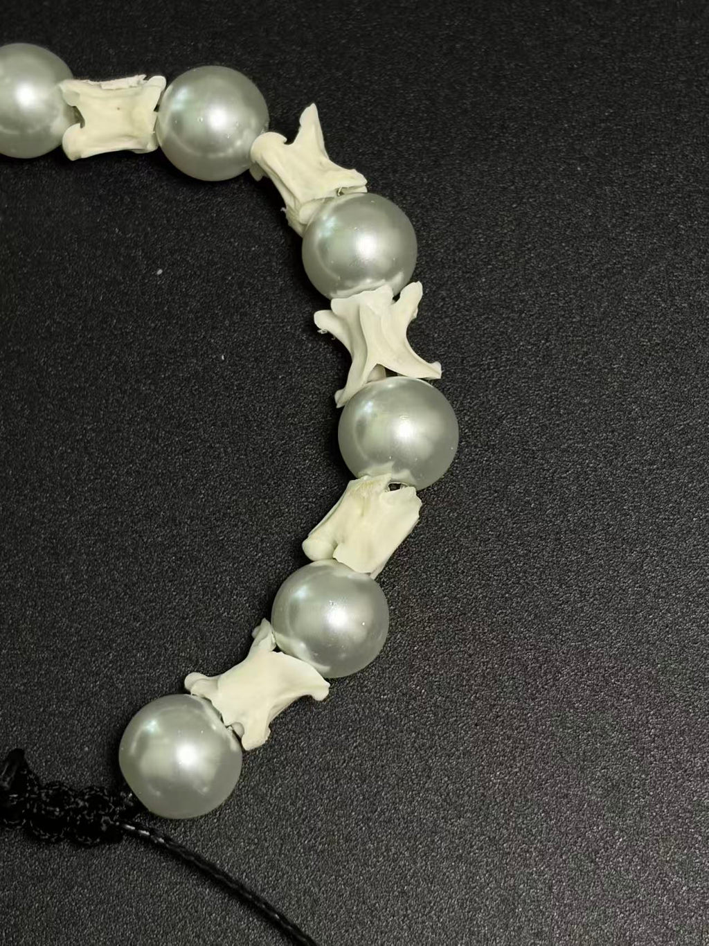 Real Snake Bone Bracelet – Silver Grey Pearl Beads & Vertebrae Spacers | Dark Elegant Gothic Style