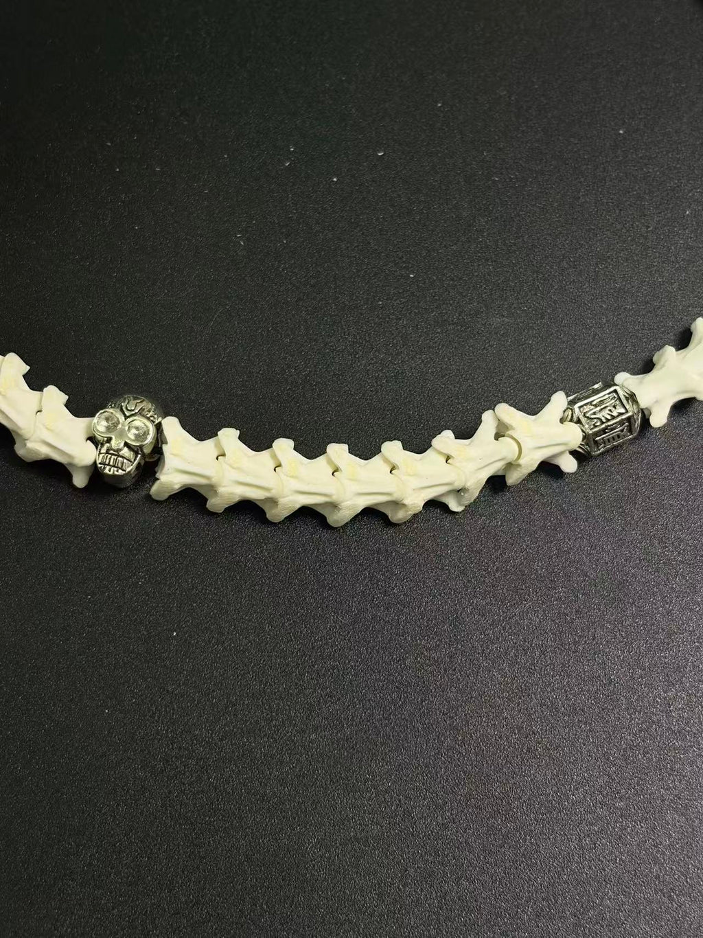Real Snake Bone Bracelet – Dragon Eye Glass Pendant, Triple Skull Crown, Moss Agate & Gold Glass Beads | Dark Fantasy Gothic