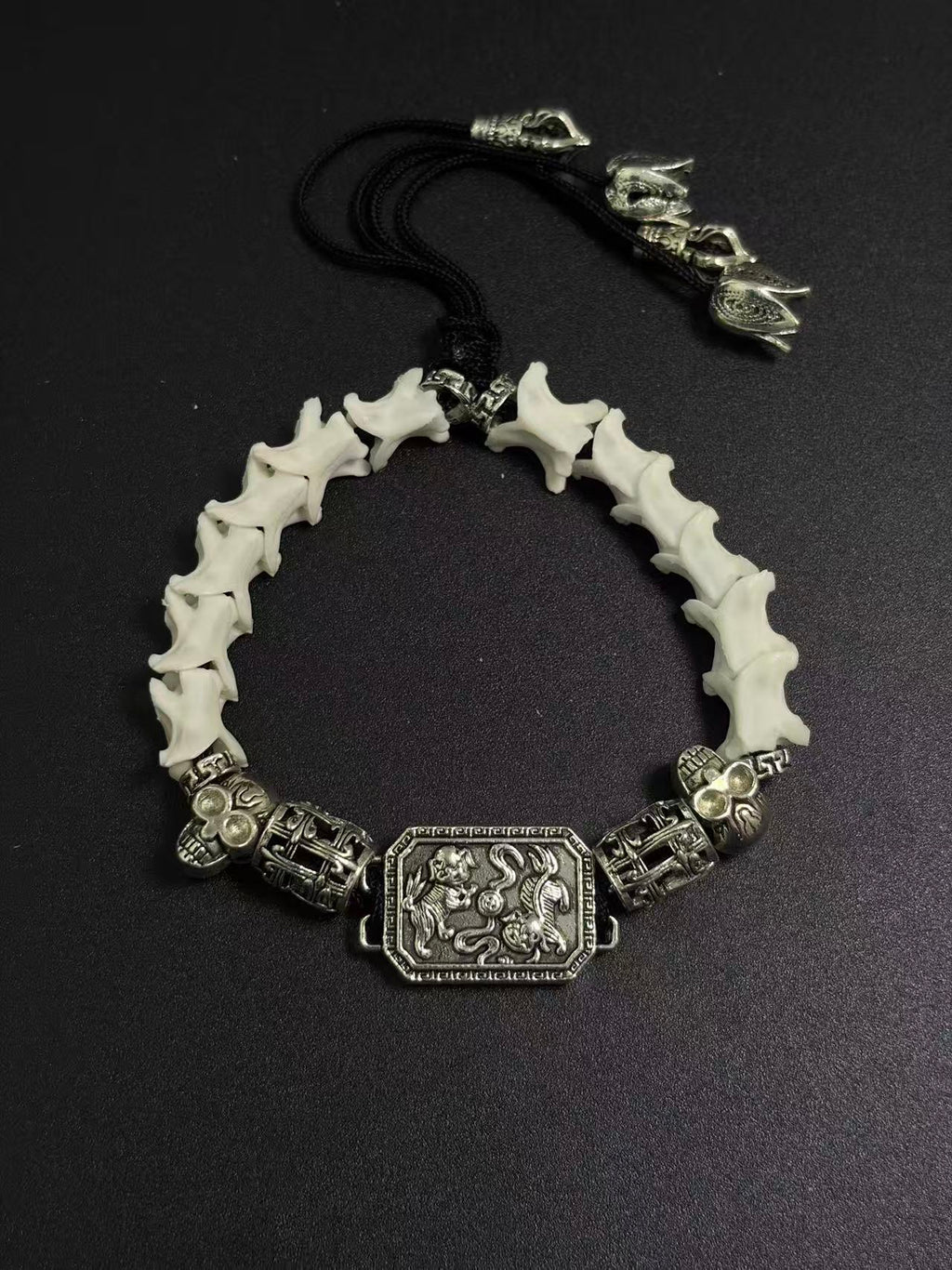 Real Snake Bone Bracelet – Pixiu Guardian Beast Silver Plaque, Crystal Skull & Triple Lotus Tassel | Chinese Talisman Dark Luxury