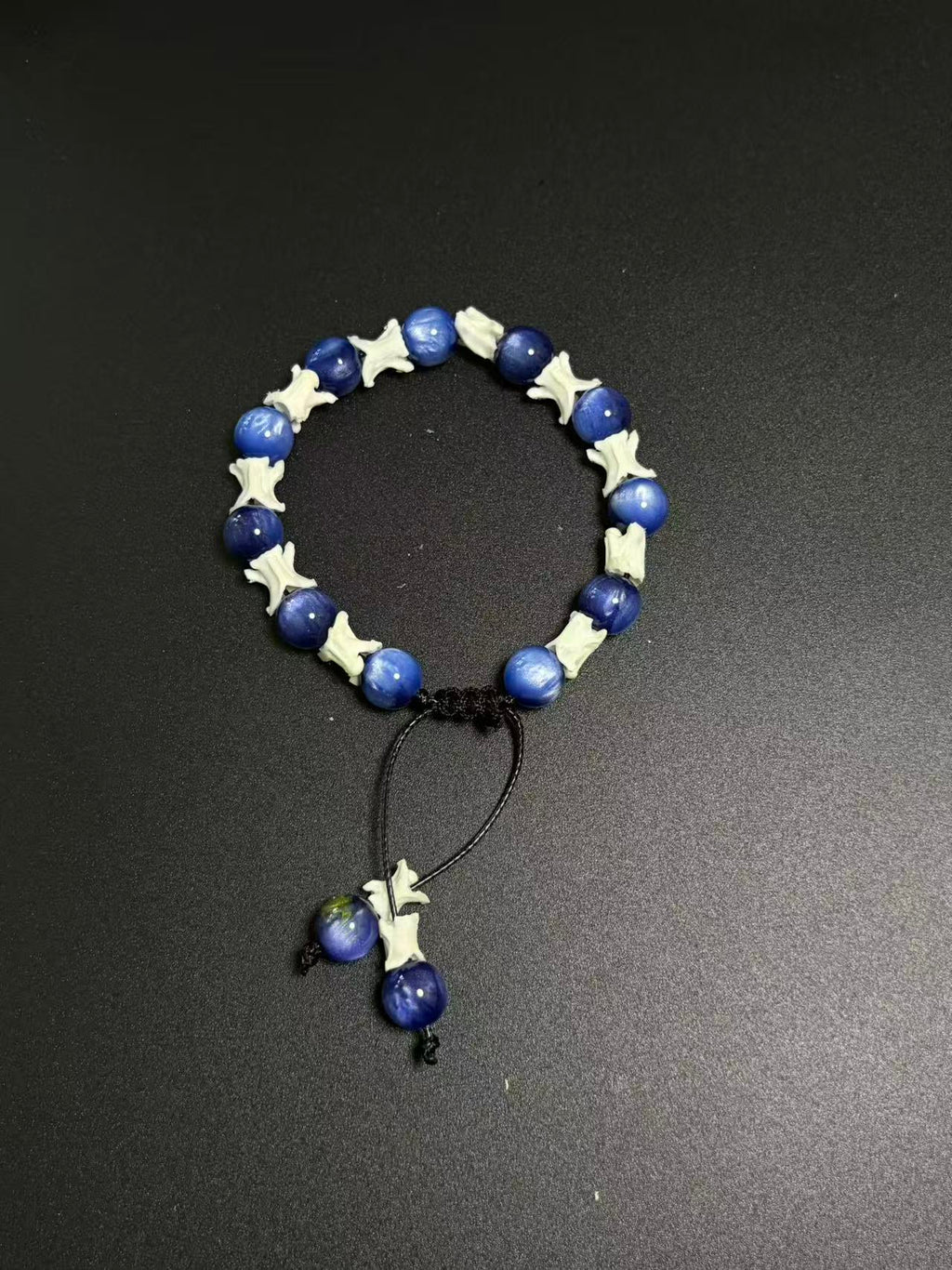 Real Snake Bone Bracelet – Deep Blue Cat's Eye Stone Beads & Vertebrae Spacers | Chatoyant Dark Elegant Style