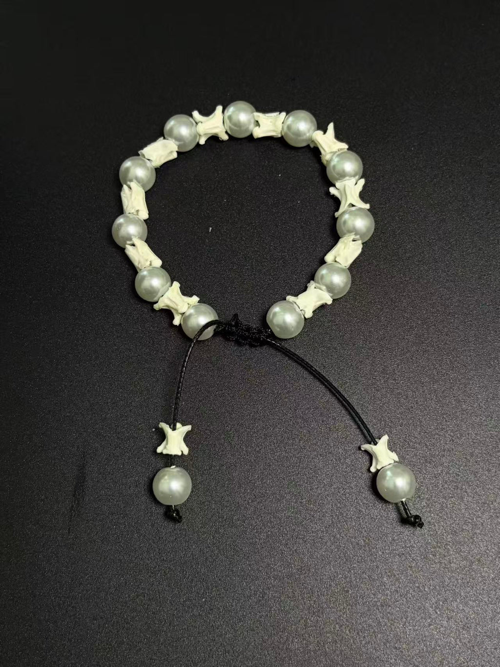 Real Snake Bone Bracelet – Silver Grey Pearl Beads & Vertebrae Spacers | Dark Elegant Gothic Style