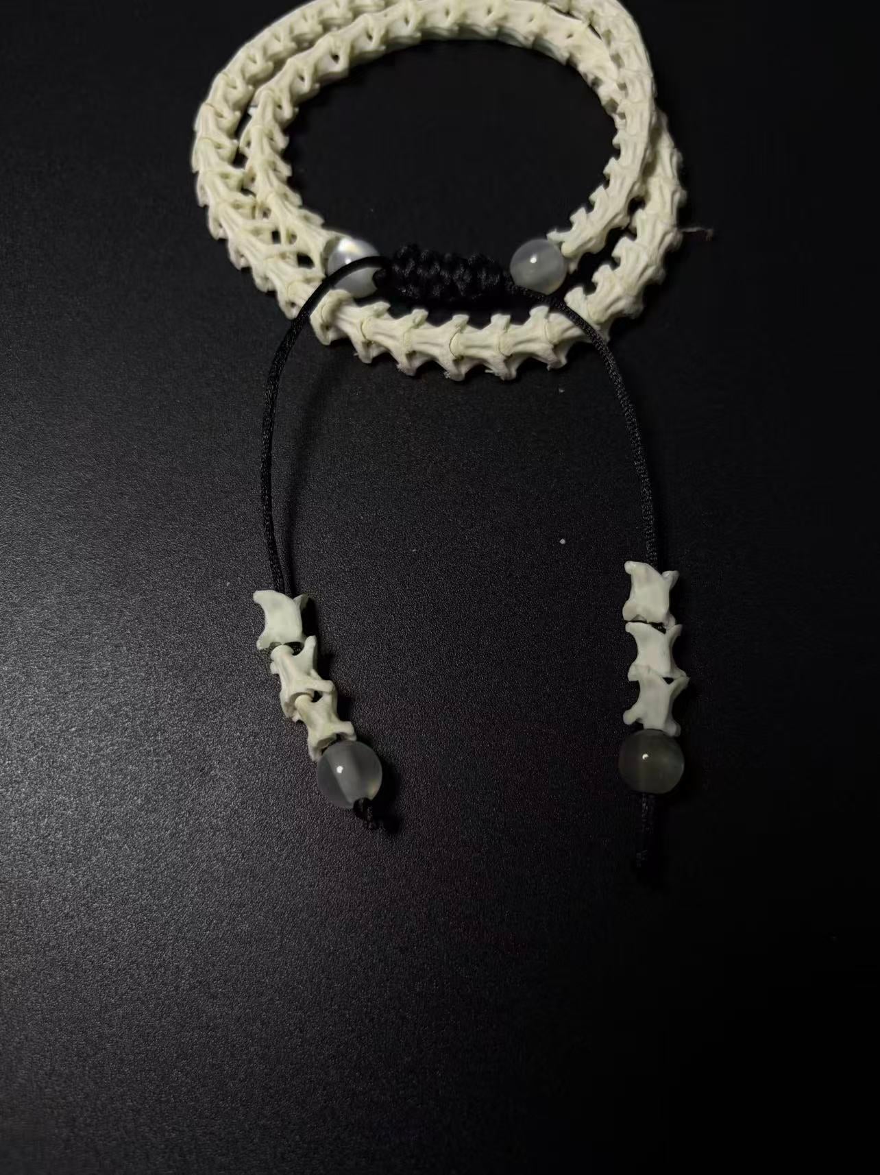 Real Snake Bone Wrap Bracelet – Pure Vertebrae Chain, Double Wrap Adjustable | Raw Dark Style