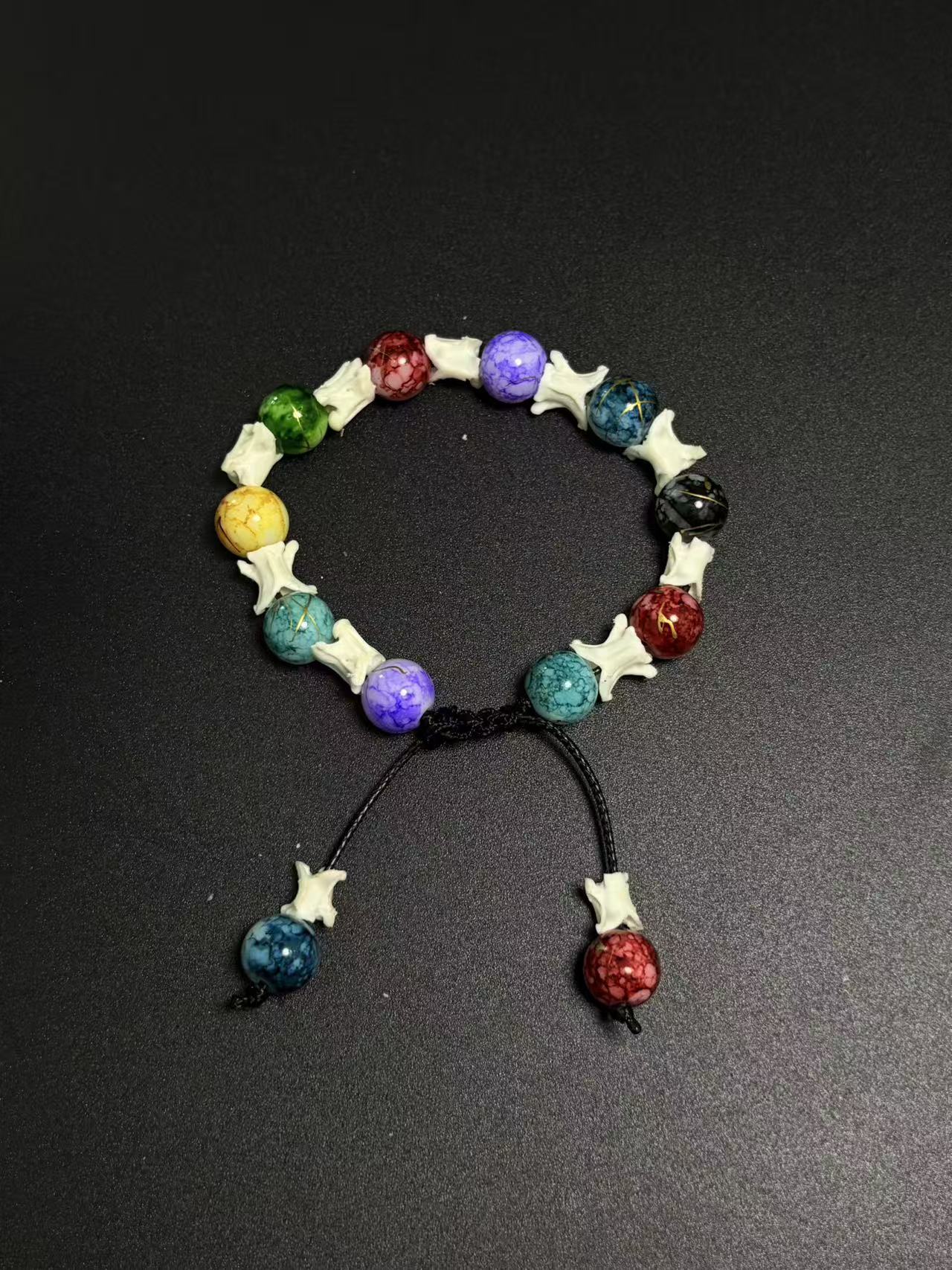 Real Snake Bone Bracelet – Seven Color Crackle Glass Beads & Vertebrae Spacers | Chakra Rainbow Dark Style
