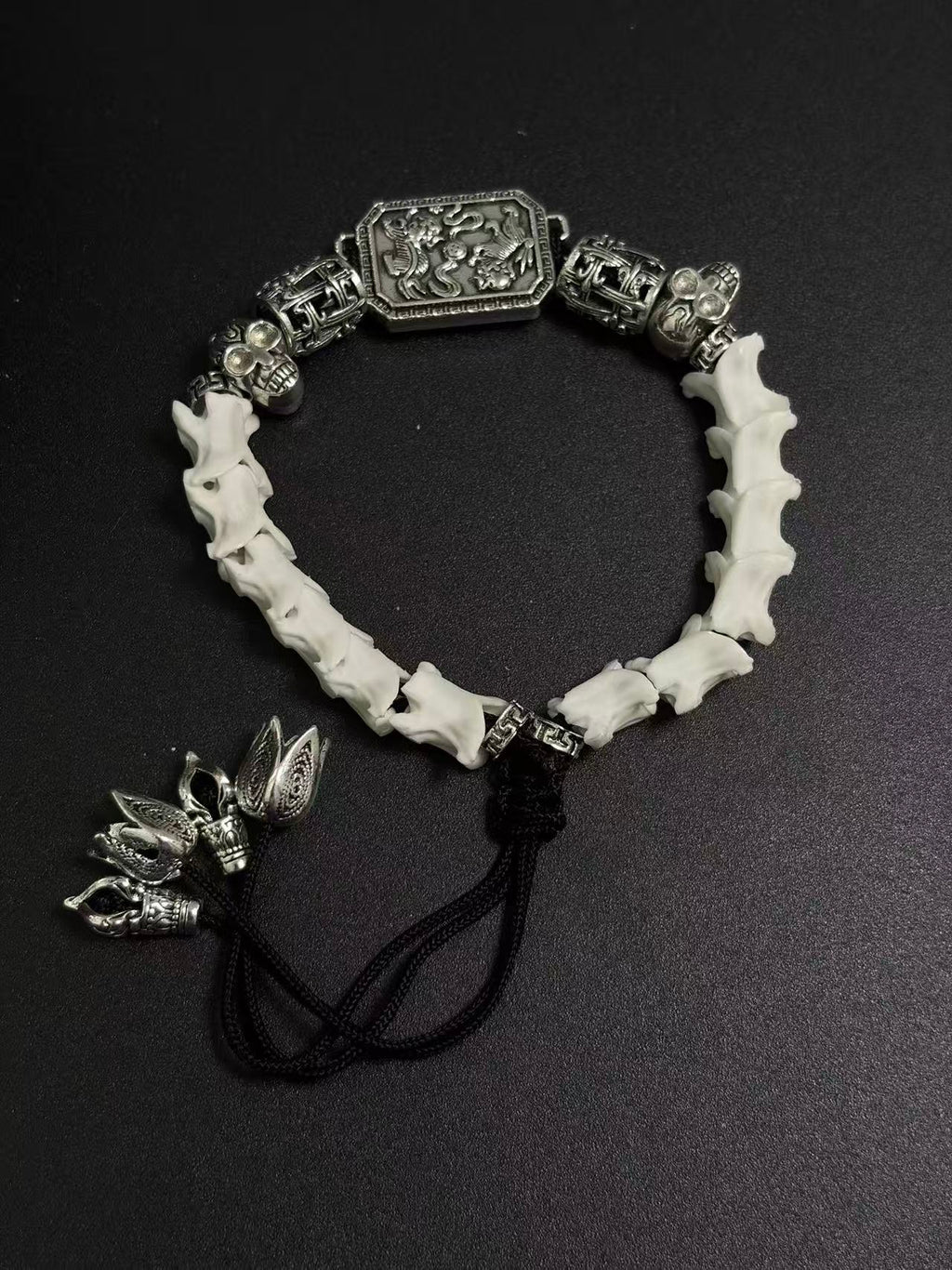 Real Snake Bone Bracelet – Pixiu Guardian Beast Silver Plaque, Crystal Skull & Triple Lotus Tassel | Chinese Talisman Dark Luxury