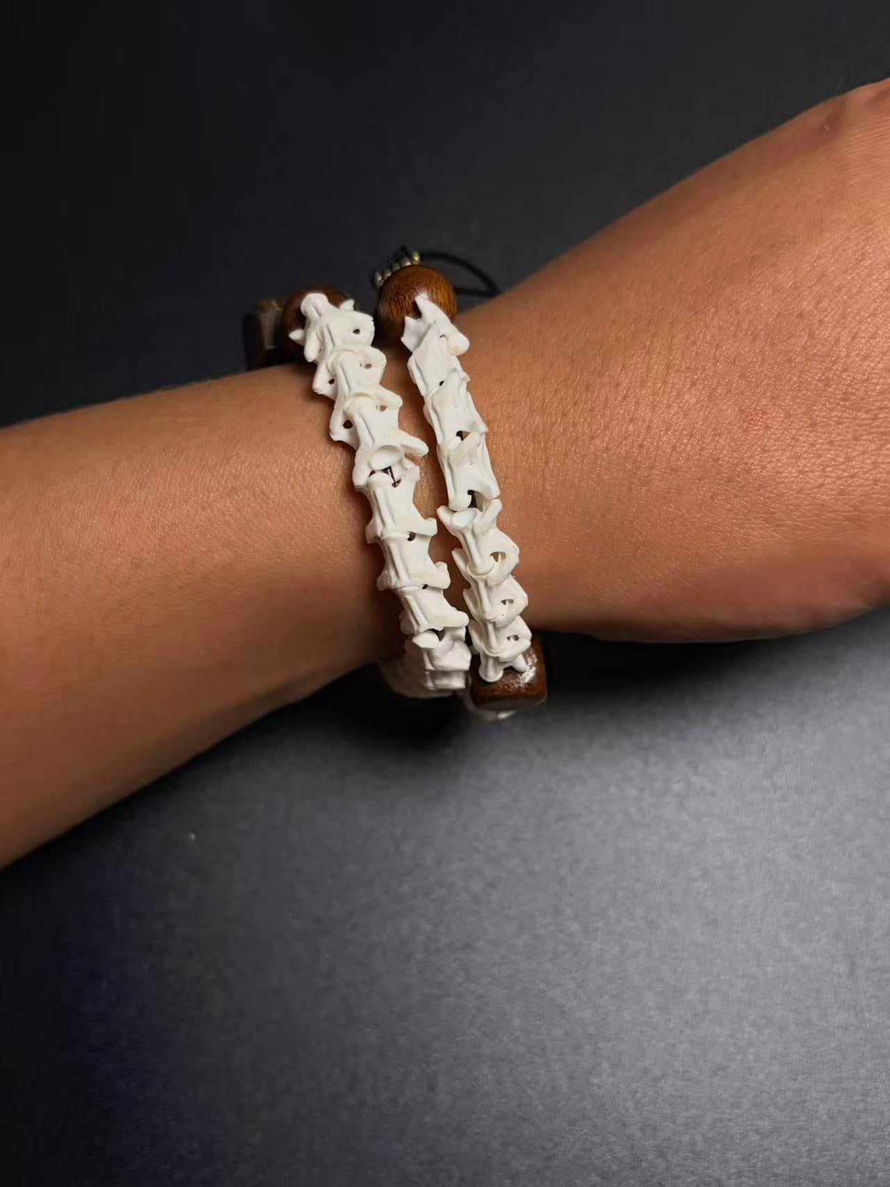 Real Snake Bone Bracelet – Tibetan Agarwood Bead, Turquoise Totem & Silver Petal Charm