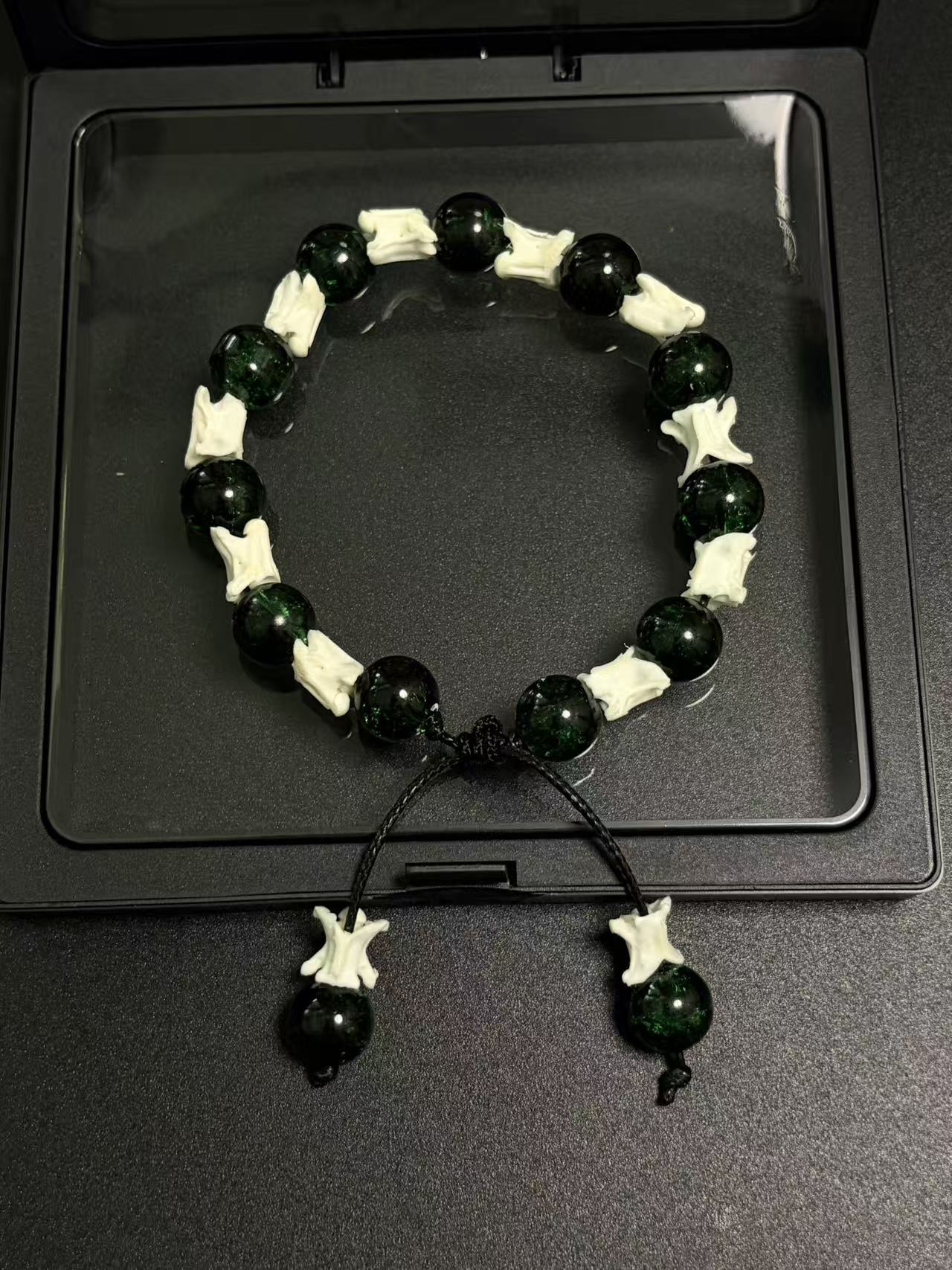 Real Snake Bone Bracelet – Dark Green Crackle Glass Beads & Vertebrae Spacers | Natural Jade-Like Finish