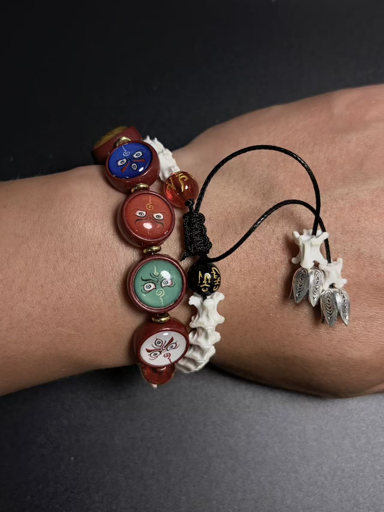 Real Snake Bone Bracelet – Five Wealth Gods Thangka Hand-Painted Disc Beads, Five Colors & Silver Butterfly Charm | Tibetan Fortune Jewelry