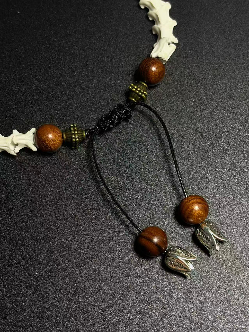Real Snake Bone Bracelet – Tibetan Agarwood Bead, Turquoise Totem & Silver Petal Charm