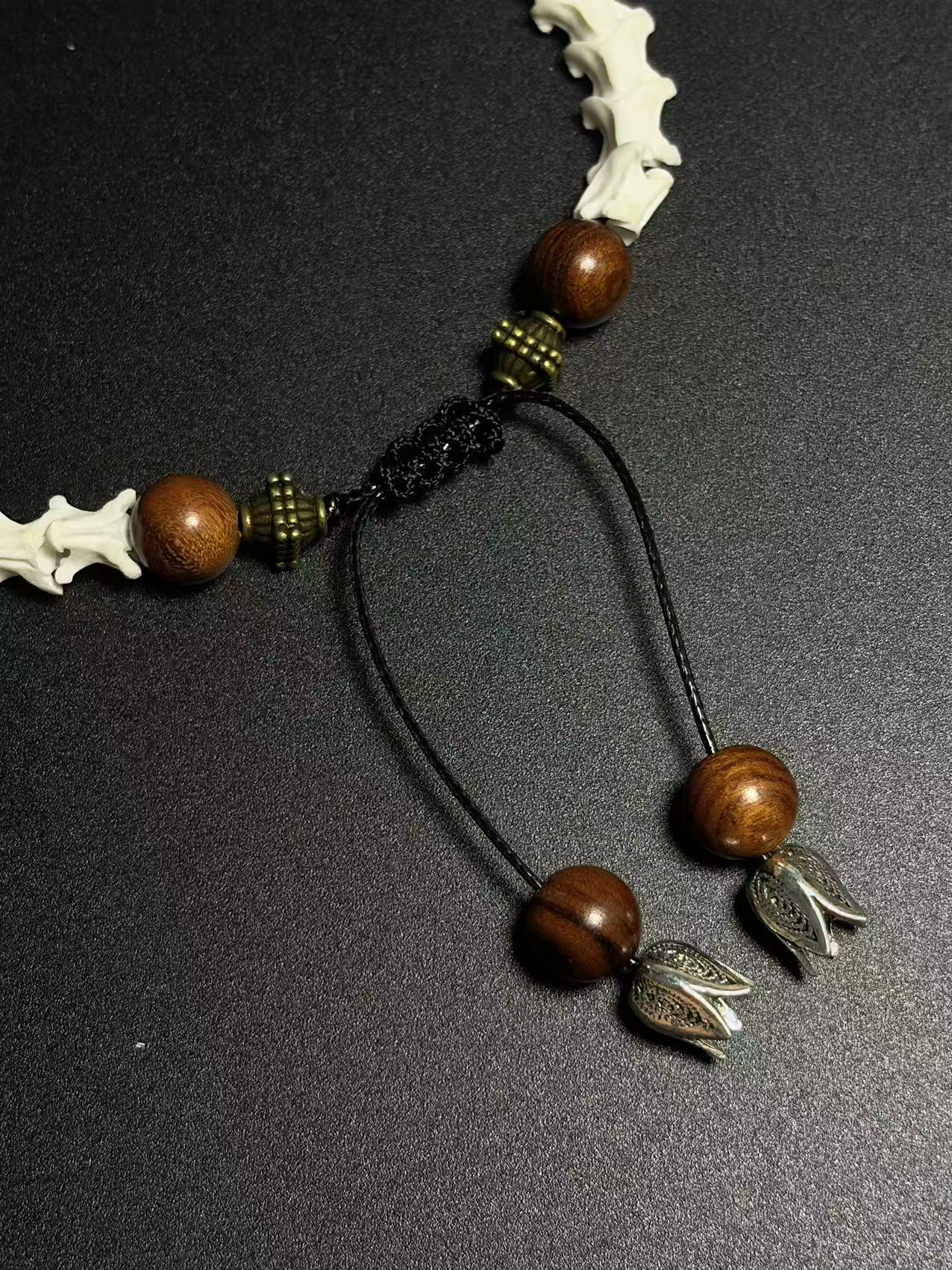Real Snake Bone Bracelet – Tibetan Agarwood Bead, Turquoise Totem & Silver Petal Charm
