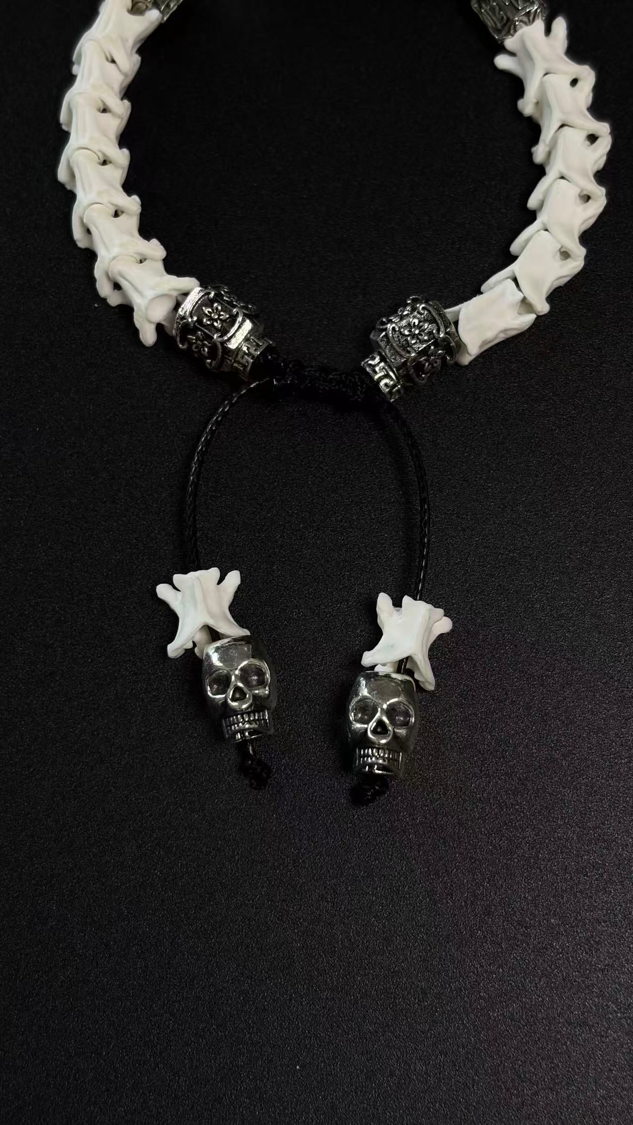 Real Snake Bone Bracelet – Skull Charm, Fish Scale Centerpiece & Bone Bead Gothic Dark Style