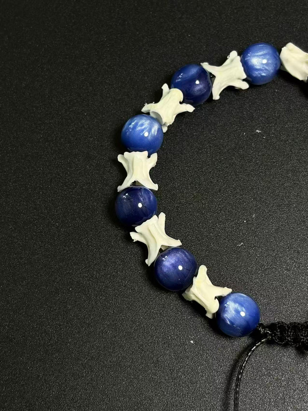 Real Snake Bone Bracelet – Deep Blue Cat's Eye Stone Beads & Vertebrae Spacers | Chatoyant Dark Elegant Style