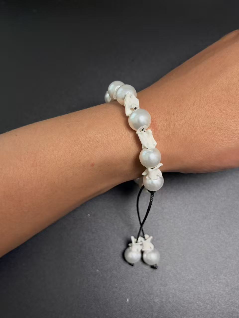 Real Snake Bone Bracelet – Silver Grey Pearl Beads & Vertebrae Spacers | Dark Elegant Gothic Style
